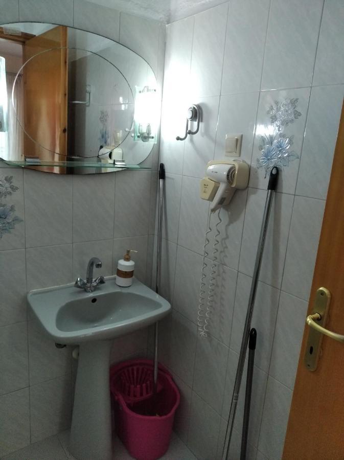 Poseidon Rooms Vrasná Extérieur photo